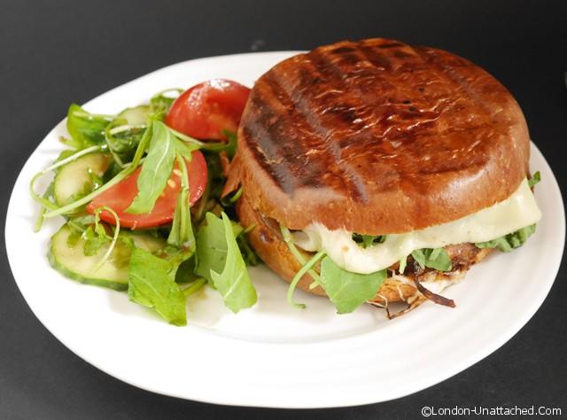 Yediğiniz Zaman Pişmanlık Duymayacağınız Bir Tarif: Masum Burger