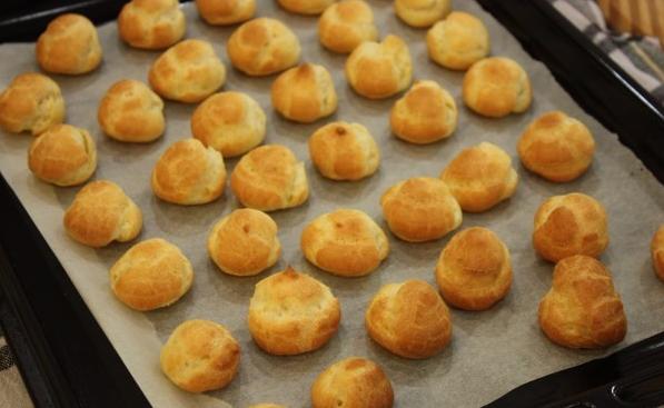 En Sevdiğim Tatlı Olan Profiterol