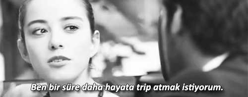 Kadınların Erkek Arkadaşlarına Attığı Triplerin Altında Yatan Mesajlar