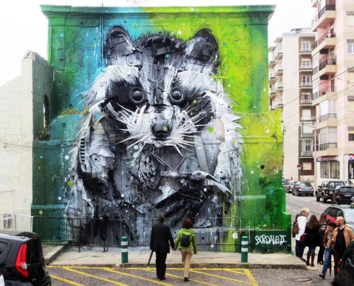 Sokakta Bulduğu Atık Malzemelerle 3D Grafitiler Yapan İnanılmaz Sokak Sanatçısı