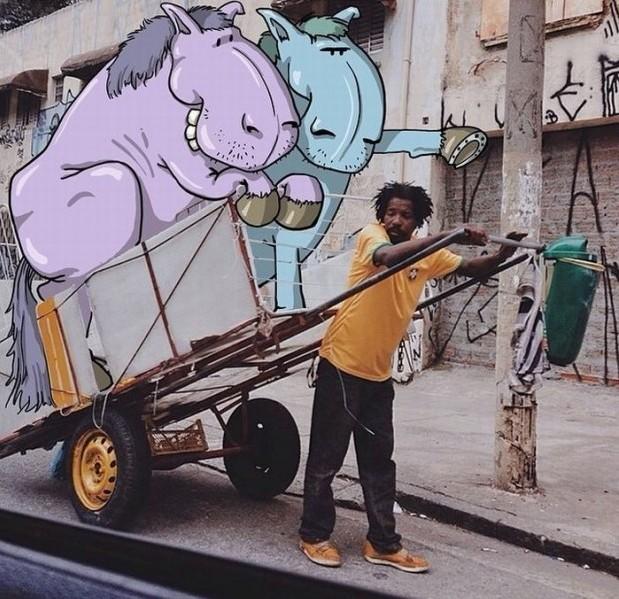 Karikatür ve Fotoğrafları Birleştirerek Ortaya Birbirinden Komik Anlar Çıkaran Sanatçıdan 6 Görsel!