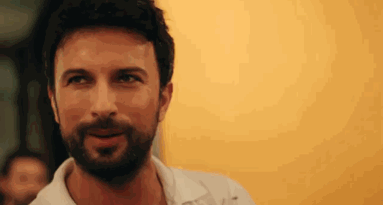 Uzun Boylu Erkek Takıntısı Olan Kadınların Fikirlerini Değiştirebilecek Kısa Boylu Erkek Eleştirileri!