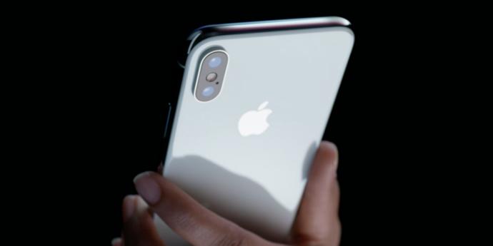 Tim Cook'un, iPhone'uyla İnsanları Yolduğunu Gösteren Bazı Bulgular!