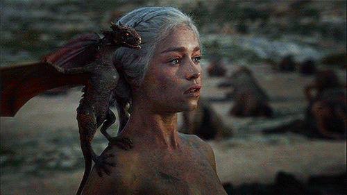 Game of Thronesun Gümüş Saçlı Kraliçesi Daenerys Targaryenin Güzellik Rehberi