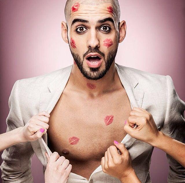 Kızların "Oyş Keşke Benim Olsa" Diyeceği, Seksi Olduğu İçin Ülkesinden Sınır Dışı Edilen Bir Adam
