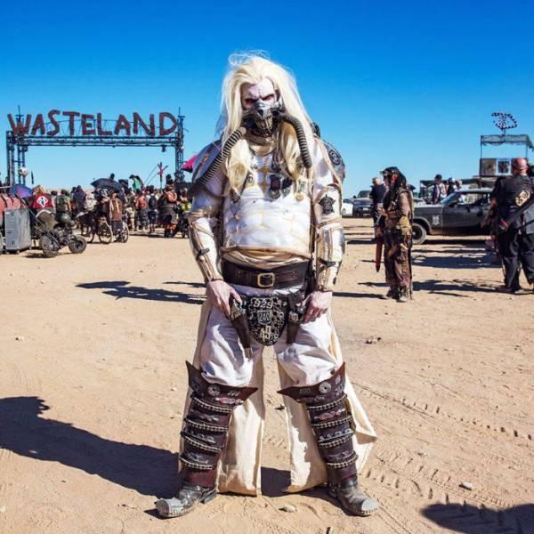 Çılgın ve Eğlenceli Bir Festival: Wasteland, The Mad Max - Kıyamet Festivali!