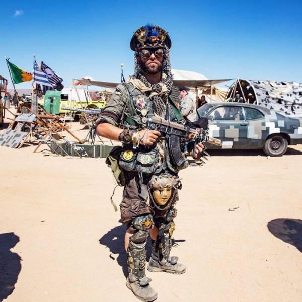 Çılgın ve Eğlenceli Bir Festival: Wasteland, The Mad Max - Kıyamet Festivali!