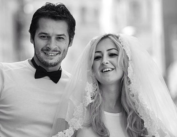Mucizelere İnanmak Gerekir: İşte Hayranlarıyla Evlenen Ünlüler!