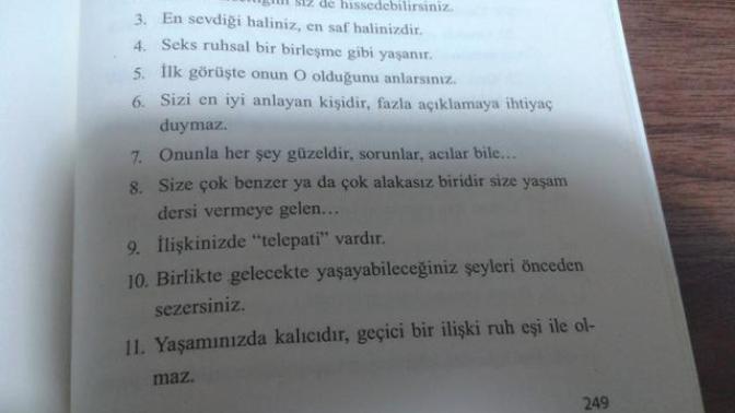 Gerçek aşk ve ruh eşi üzerine.. O imkansız değil. Aşka gülümseyin :)