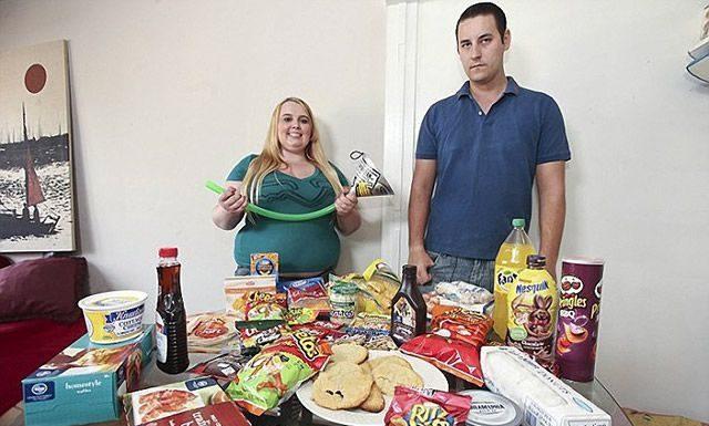 Obez Olmak İçin Sürekli Yemek Yiyen Çılgın Bir Kadın!