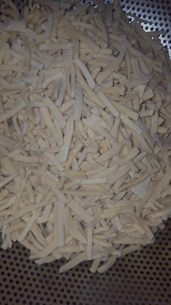 İlla Bir Hamur Yemeği Yapılacaksa O Makarna Değil Erişte Olsun!