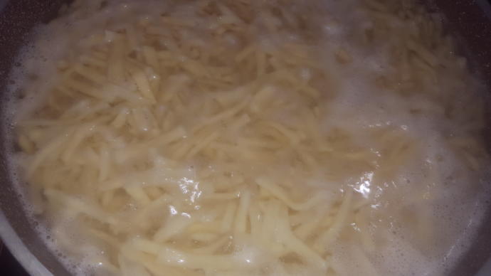 İlla Bir Hamur Yemeği Yapılacaksa O Makarna Değil Erişte Olsun!