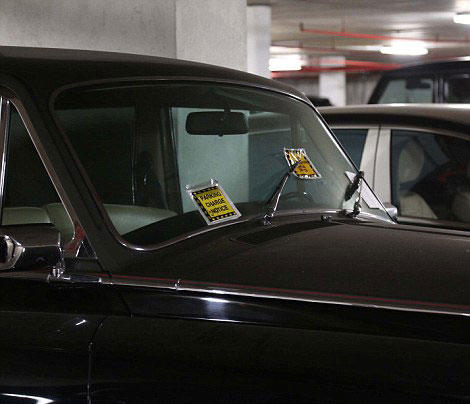 Dünyanın En Sıra Dışı ve En Pahalı Otoparkı!