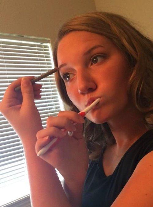 "Seni Almaya Geliyorum" Diyen Sevgilinin Mesajından Sonra Kadınlar İçin 5 Dakikada Hazırlanma Tüyoları!