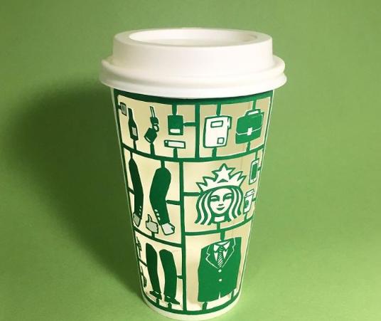 Starbucks Sanatçısı Mermaid'in Gizli Yaşamı Bardaklarda Ortaya Çıkıyor!
