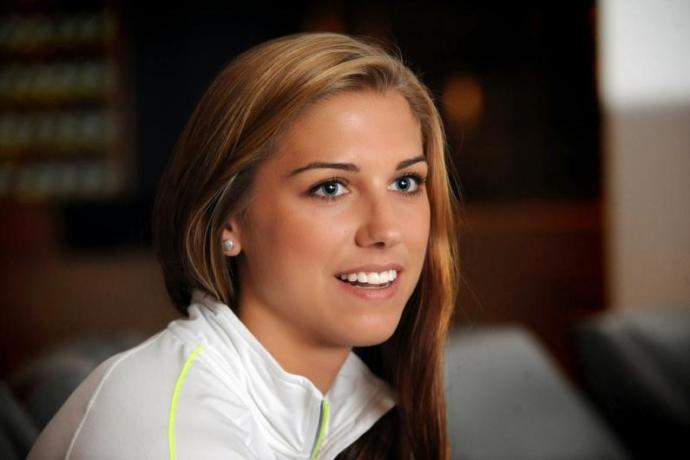Dünyanın En Güzel ve En Seksi Kadın Futbolcusu: Alex Morgan
