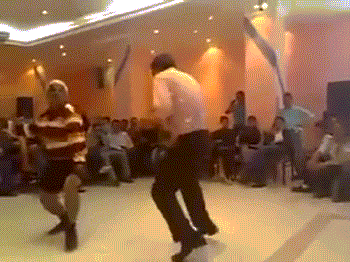 Sokak Düğünlerinde Görmeye Alışık Olduğumuz Durumlar