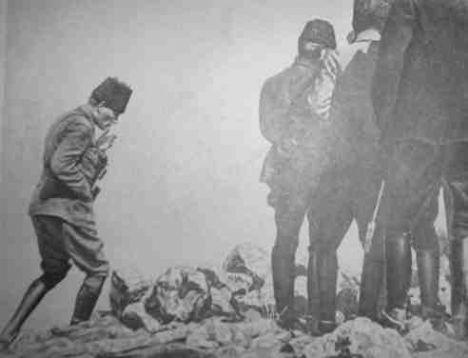 Cumhuriyetin Onuncu Yılında "En Büyük Bayram" İlan Edilen 29 Ekim Cumhuriyet Bayramı