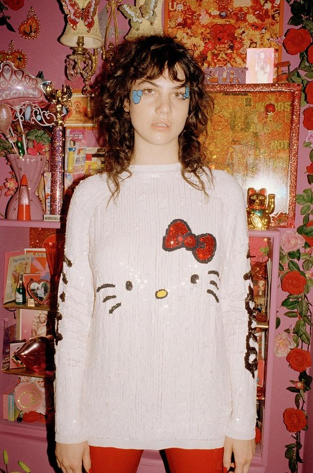 İçinizdeki Kız Çocuğunu Şımartacak "Hello Kitty" Temalı Tasarımlar!