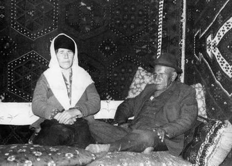 Sen Gittin Adın Kaldı, Dostlar Seni Hatırlıyor: 123. Yaş Gününde Aşık Veysel!