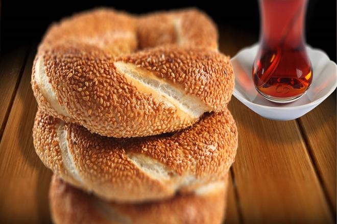 Ofis İçinde Yapılan Kahvaltı Muhabbetleri!