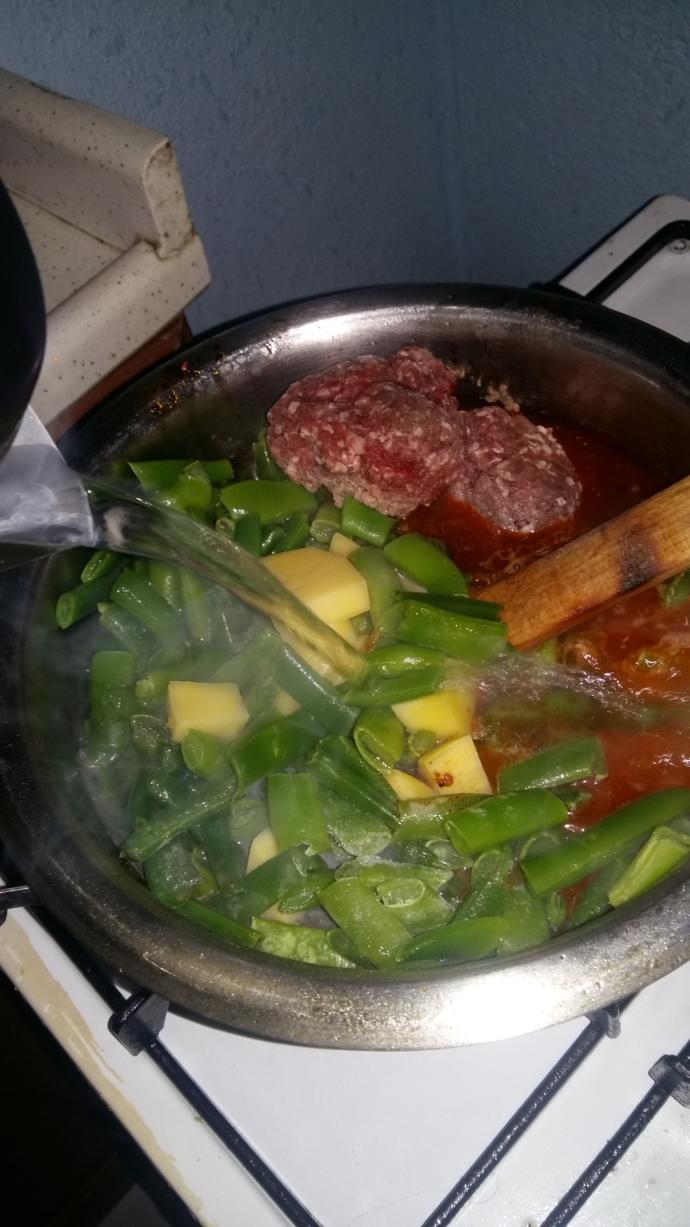 İlk Yemek Tecrübem: Kıymalı Taze Fasulye