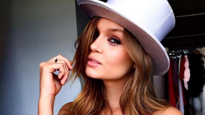 Annesi Ve Babası Eşcinsel Olan Bir Model: Josephine Skriver