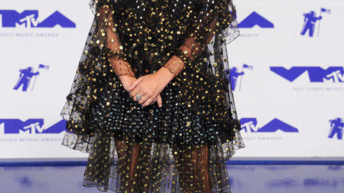 En Genç Moda İkonu Millie Brown'dan Modaya Dair İlham Alabileceğiniz 6 İpucu!