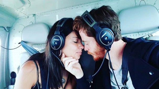 Beklenmeyen Oldu, Metin Bombayı Patlatıp Adriana'ya Evlenme Teklifi Etti!