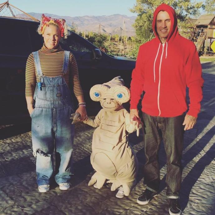 Orijinal Halloween Kostümleriyle Herkesi Şaşırtan Ünlüler!