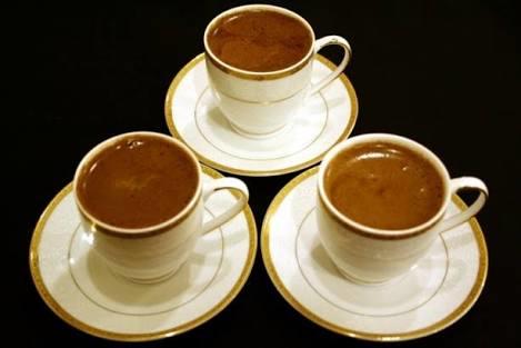 Kahve Sevenler İçin Bol Köpüklü Türk Kahvesi Yapmanın Püf Noktaları