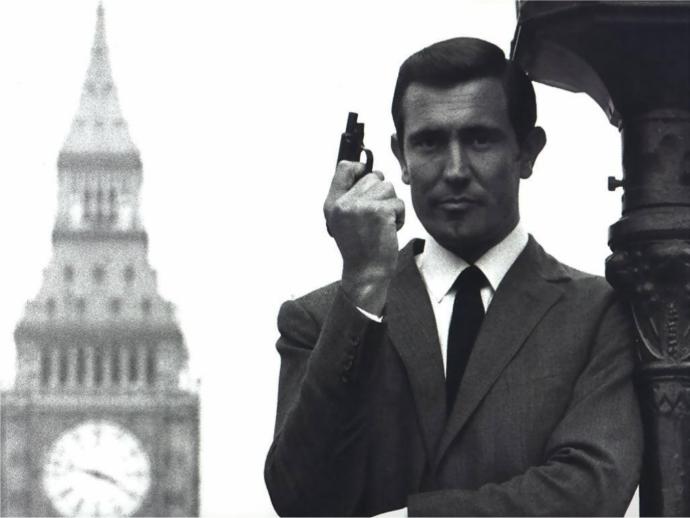 50 Yıldan Uzun Süredir Dünya Erkeklerinin İdolü Olan Adam James Bond