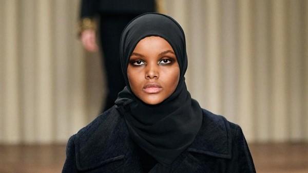 İlk Tesettürlü Model Olma Unvanına Sahip Halima Aden'in Başarı Hikayesine Hayran Kalacaksınız!