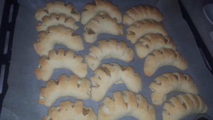 Tadı Damaklardan Silinmeyen Bir Tat: Elmalı Pasta