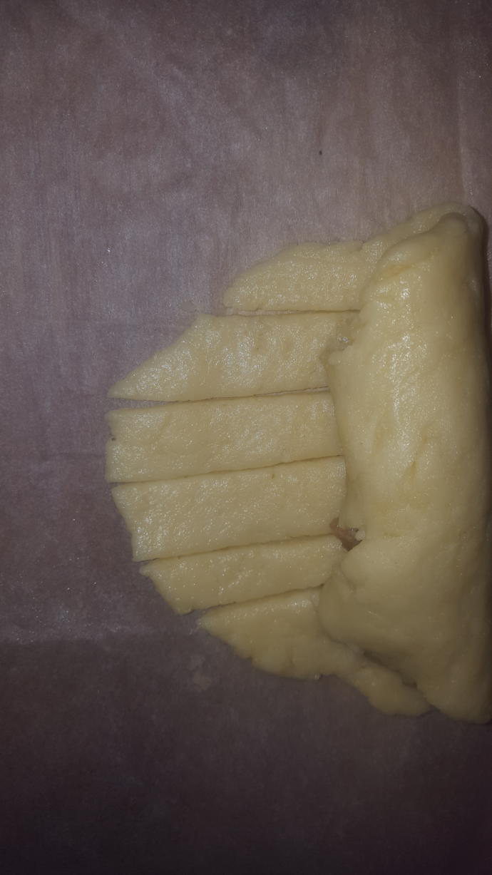Tadı Damaklardan Silinmeyen Bir Tat: Elmalı Pasta