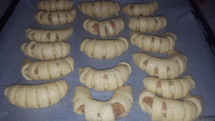 Tadı Damaklardan Silinmeyen Bir Tat: Elmalı Pasta