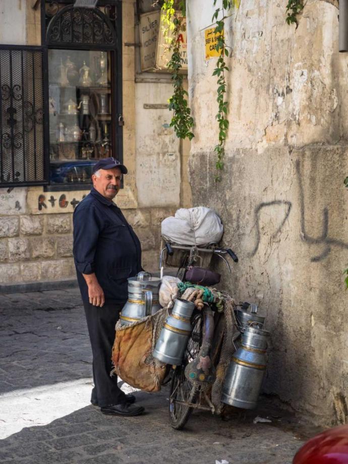 Avrupalı Bir Turistin Penceresinden Yıkımın Eşiğindeki Suriye!