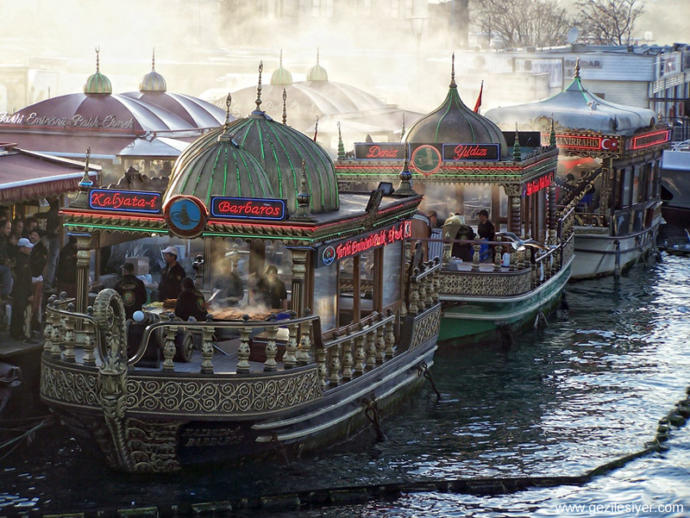En Güzel Şehirlerde Biri Olan İstanbul'da Mutlaka Görmeniz Gereken Yerler!