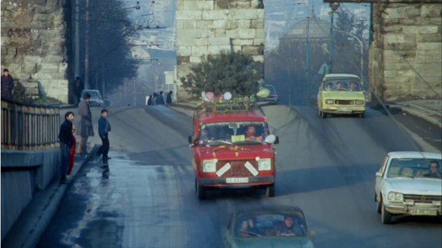 Türk Filmlerinde Yapılan "Ben Bunu Nasıl Fark Etmedim Ya?" Dedirten Hatalar!