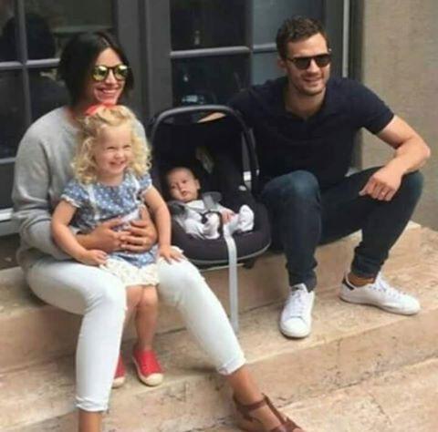 Yakışıklılığı ile Göz Dolduran Christian Grey Kimdir?