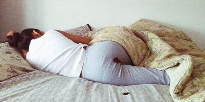 Adet Kanamasını Göz Önüne Seren Yazar: Rupi Kaur!