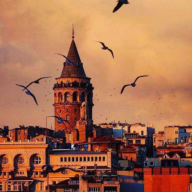Taşıyla, Toprağıyla, Havasıyla ve Hayat Hikayesiyle Hepimizi Büyüleyen Dünyanın En Güzide Şehri İstanbul