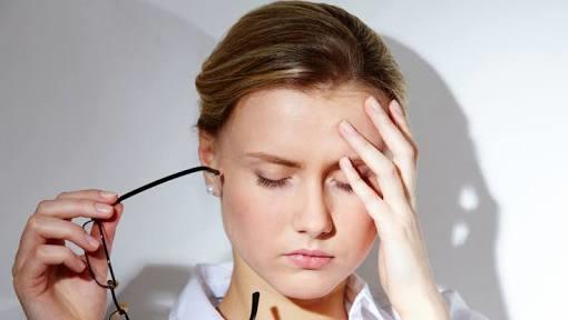 Saçına Erkenden Ak Düşen İnsanların Yaşlanmasının Sebepleri