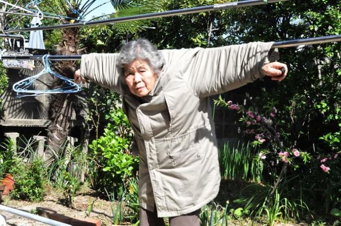 72 Yaşında Keşfettiği Fotoğrafçılık Sayesinde Hayatına Renk Katan Yaşlı Fotoğrafçı!