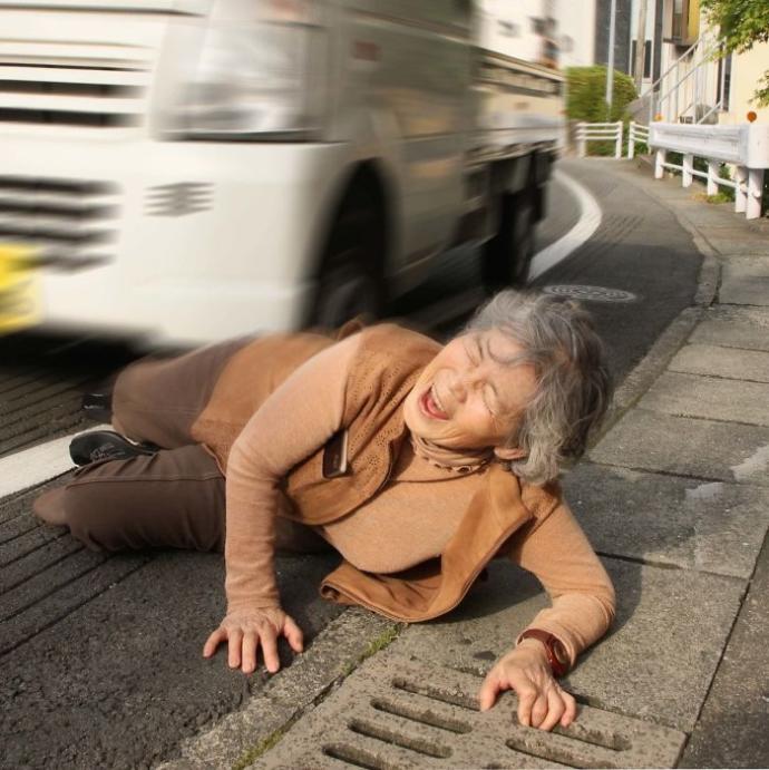 72 Yaşında Keşfettiği Fotoğrafçılık Sayesinde Hayatına Renk Katan Yaşlı Fotoğrafçı!