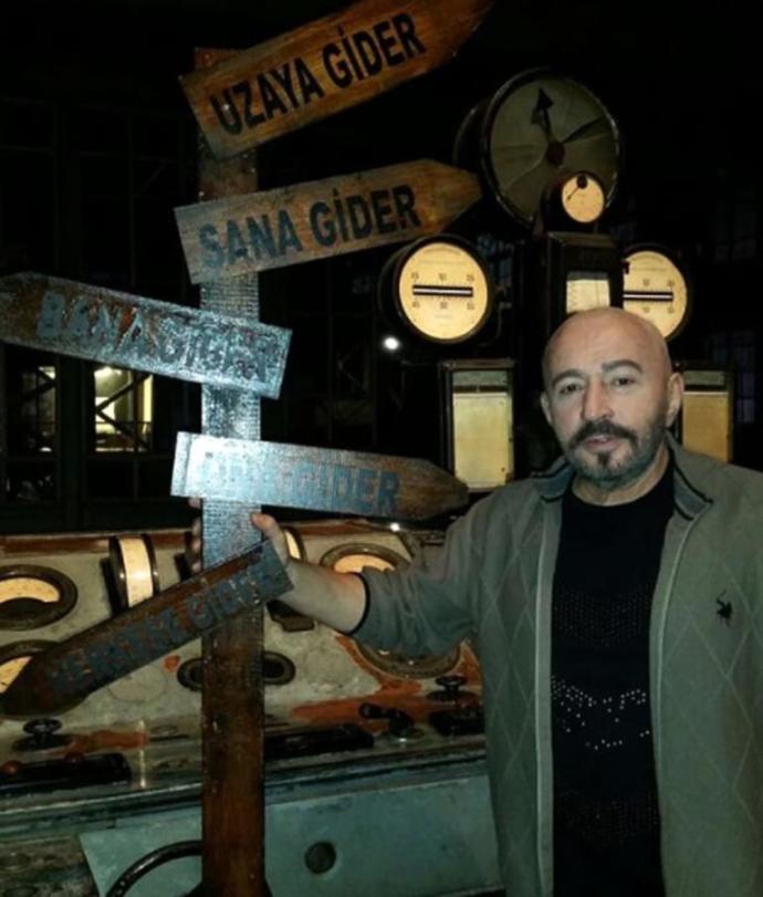 Yeni Tarzı İle "Bu Ne Hal Abi Ya?" Dedirten Bir Adam: Mustafa Topaloğlu