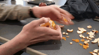 Cildimizi Soğuk Havaların Gazabından Koruyacak Nokta Atışı Tavsiyeler Burada!