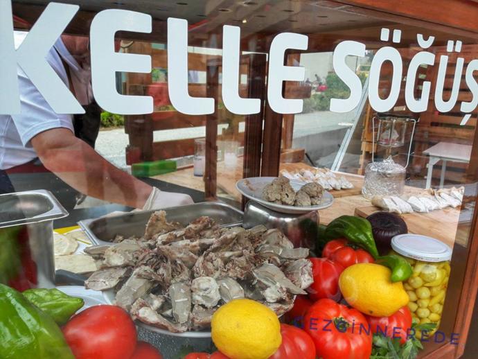 İzmir'de Mutlaka Yenmesi Gereken Yiyecekler Nelerdir?