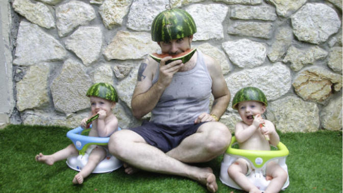 Yardım Edin, Babamız Bir Fotoğrafçı!