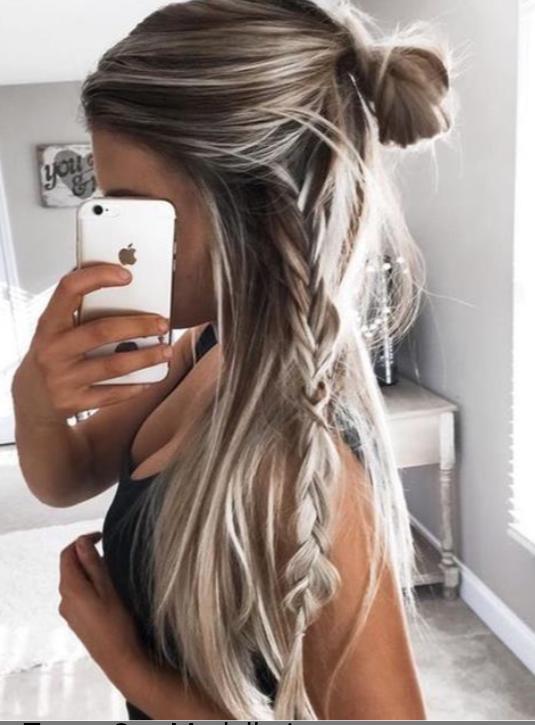 Yılbaşı Gecesinin En Havalı Kızı Olmanı Sağlayacak 8 Süper Saç Modeli